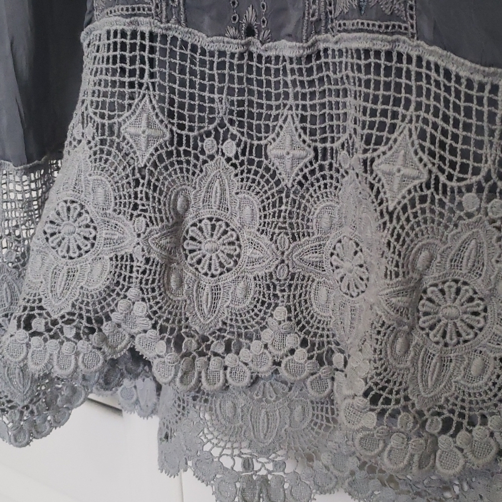 Johnny Was Boho Embroidered Lace Tunic Top, Grey, Size XS - Picture 5 of 13